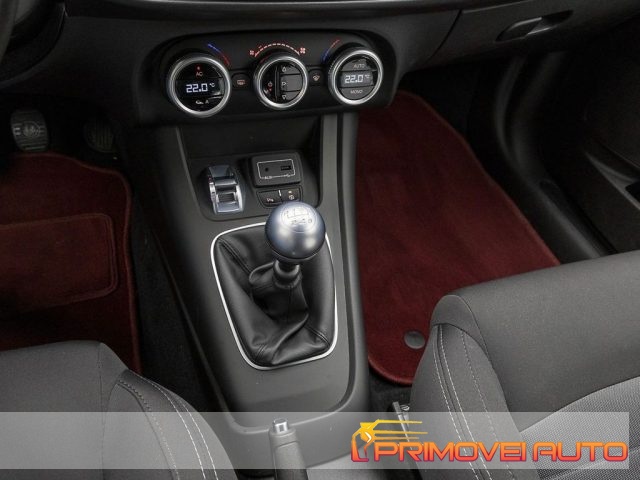 ALFA ROMEO Giulietta usata, con Autoradio