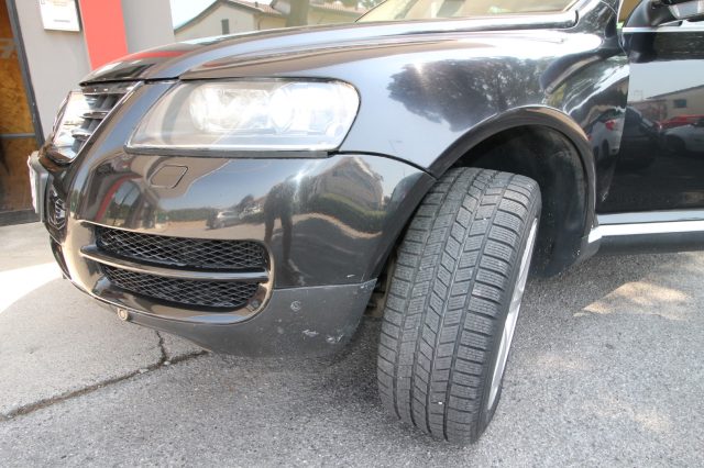 VOLKSWAGEN Touareg usata 24