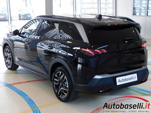 PEUGEOT 5008 usata, con Autoradio digitale