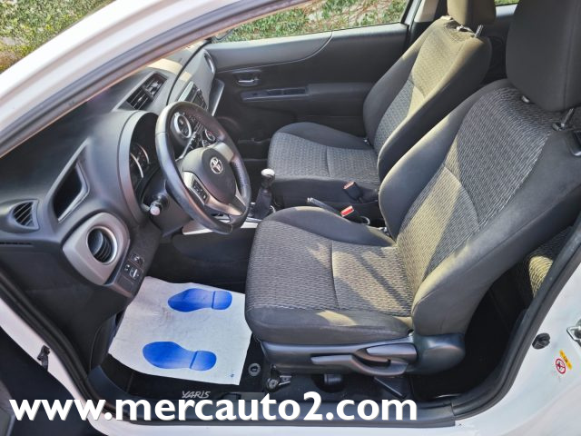 TOYOTA Yaris usata 17