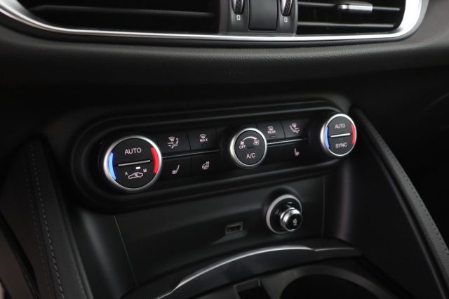 ALFA ROMEO Stelvio usata 17