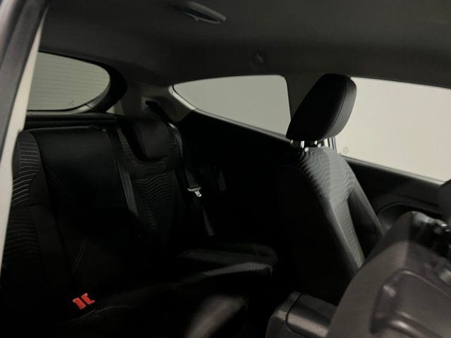 FORD Fiesta usata, con Chiusura centralizzata
