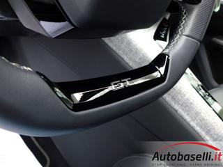 PEUGEOT 5008 usata, con Sound system