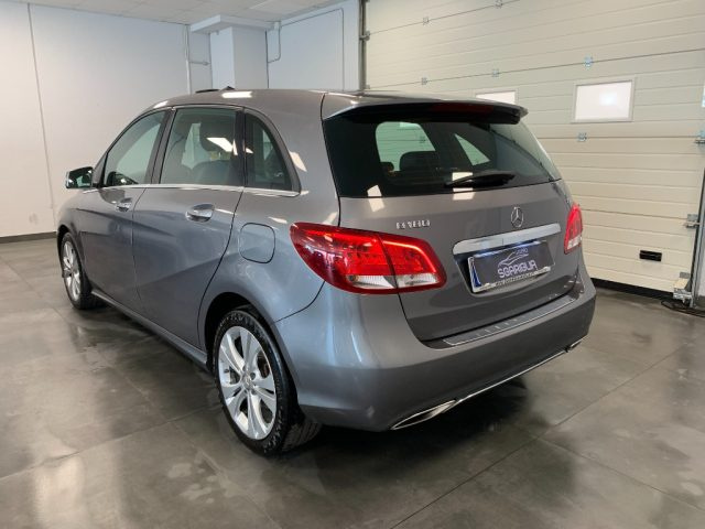 MERCEDES-BENZ B 180 usata, con Airbag Passeggero