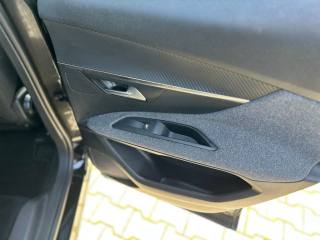 PEUGEOT 3008 usata, con Vetri oscurati