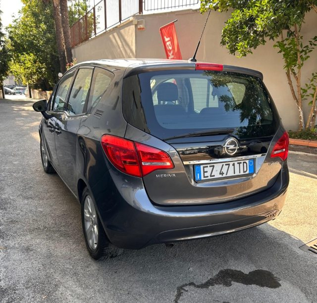 OPEL Meriva usata, con Airbag Passeggero