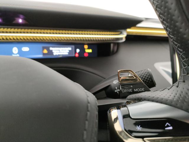 LOTUS Eletre usata, con USB