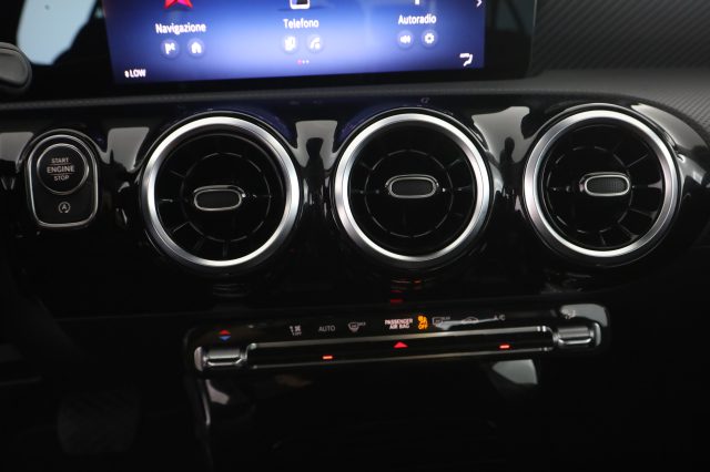MERCEDES-BENZ A 180 usata 11