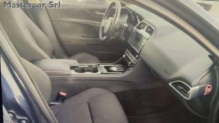 JAGUAR XE usata, con Fendinebbia