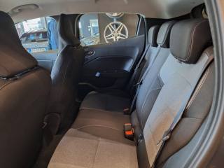 RENAULT Clio usata, con Park Distance Control