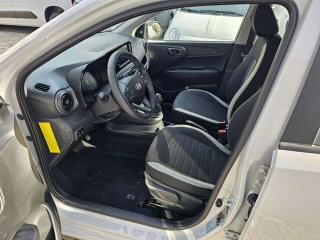 HYUNDAI i10 usata, con Autoradio
