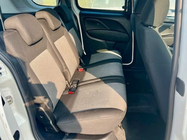 FIAT Doblo usata 10