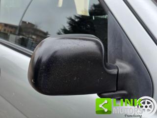 DAIHATSU Terios usata 32