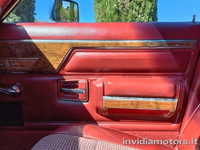 JEEP Wagoneer usata 30