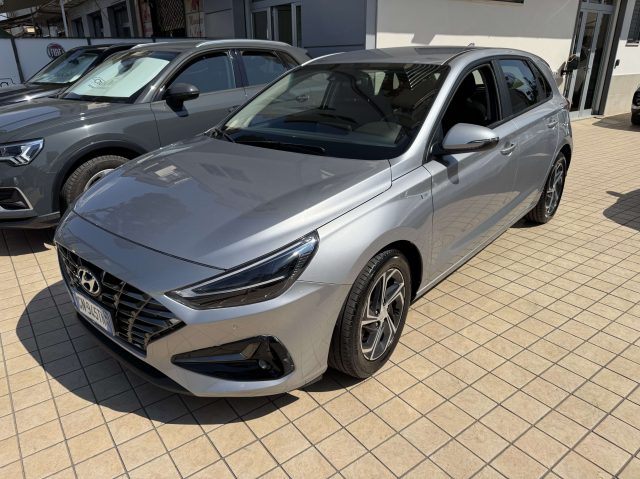 HYUNDAI i30 usata, con Airbag laterali