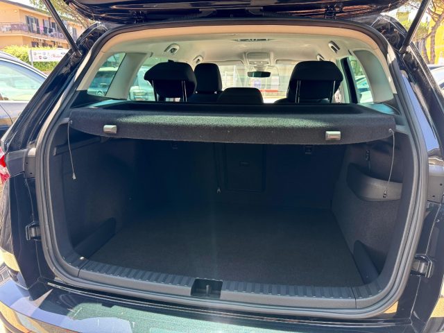 SKODA Karoq usata, con Lettore CD