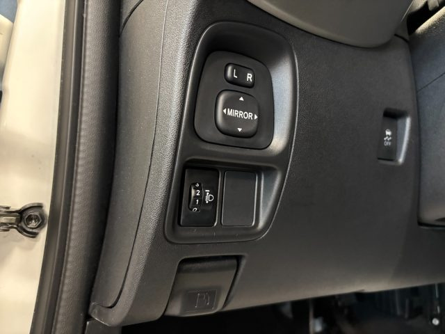 TOYOTA Aygo usata, con USB