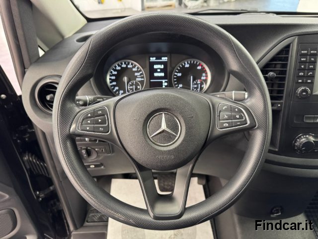 MERCEDES-BENZ Vito usata 19