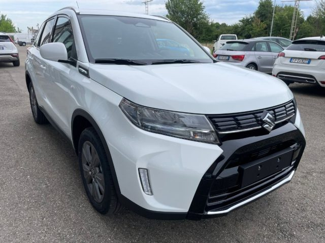 SUZUKI Vitara usata, con Fari LED