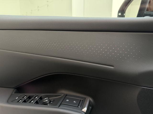VOLKSWAGEN T-Roc usata, con Sensori di parcheggio posteriori