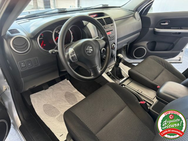 SUZUKI Grand Vitara usata, con Boardcomputer