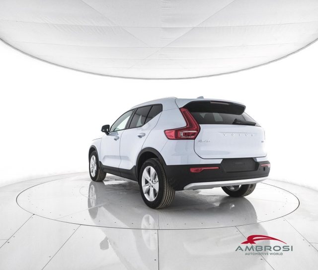 VOLVO XC40 usata 3