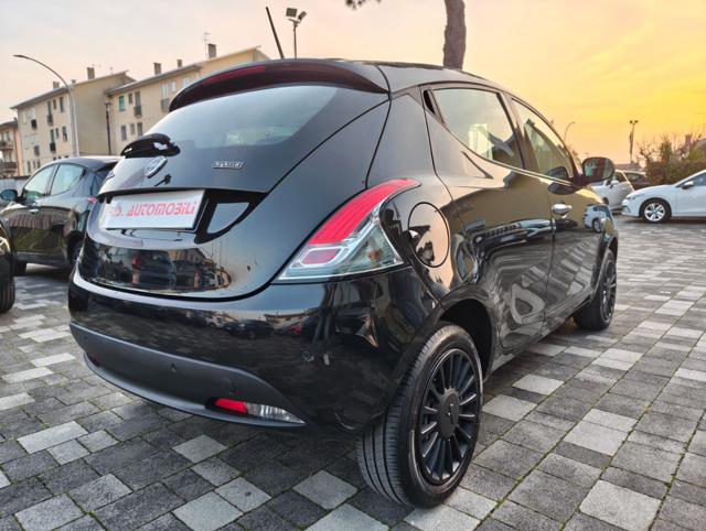 LANCIA Ypsilon usata, con Airbag Passeggero