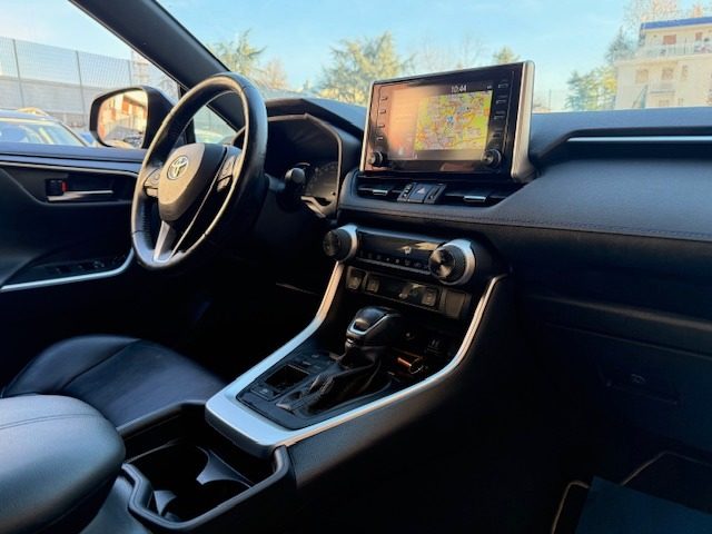 TOYOTA RAV 4 usata, con Cruise Control