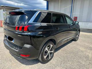 PEUGEOT 5008 usata, con Chiusura centralizzata