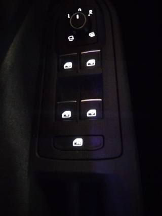 VOLKSWAGEN Golf usata, con Adaptive Cruise Control