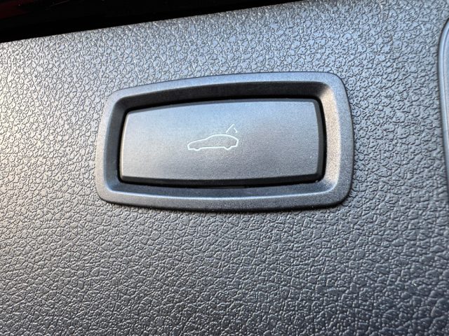 PORSCHE Macan usata, con Specchietti laterali elettrici