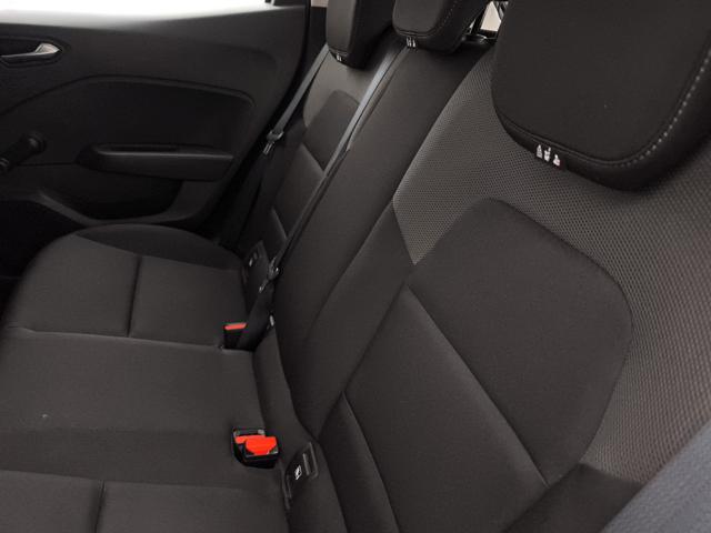 RENAULT Clio usata, con Sistema di navigazione