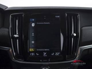 VOLVO V90 Cross Country usata 14