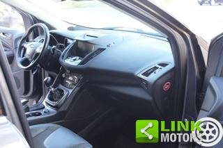 FORD Kuga usata, con Autoradio