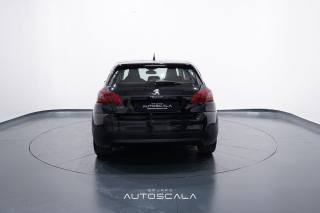 PEUGEOT 308 usata, con Alzacristalli elettrici