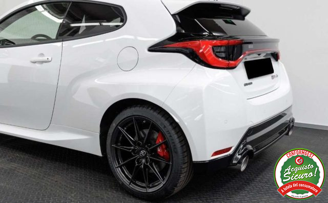 TOYOTA Yaris usata, con Antifurto