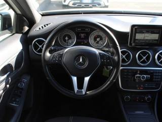MERCEDES-BENZ A 180 usata, con Fari Xenon