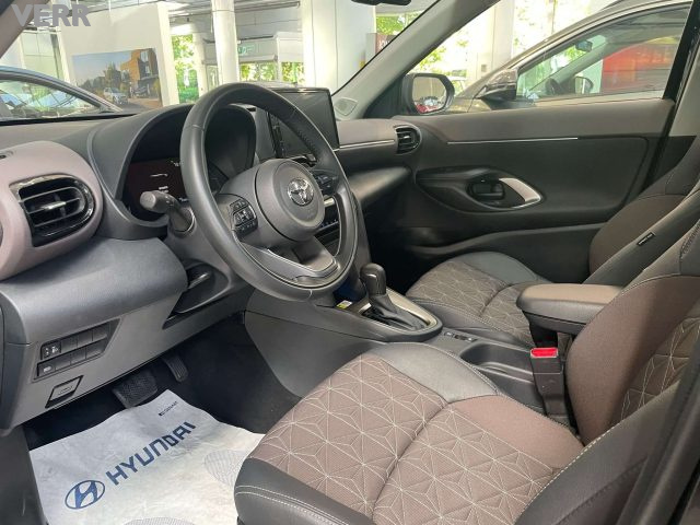 TOYOTA Yaris usata, con Controllo trazione