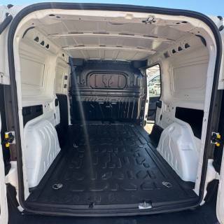 FIAT Doblo usata, con Volante multifunzione