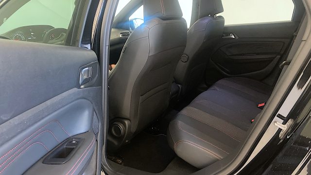 PEUGEOT 308 usata, con Vetri oscurati