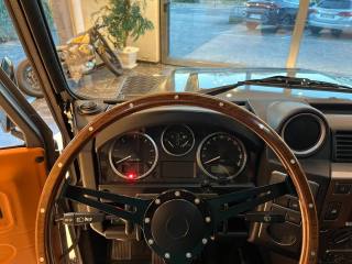 LAND ROVER Defender usata 5