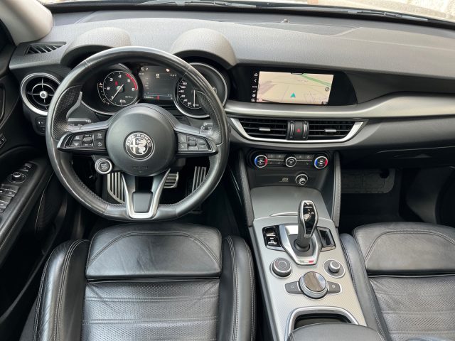 ALFA ROMEO Stelvio usata, con Alzacristalli elettrici