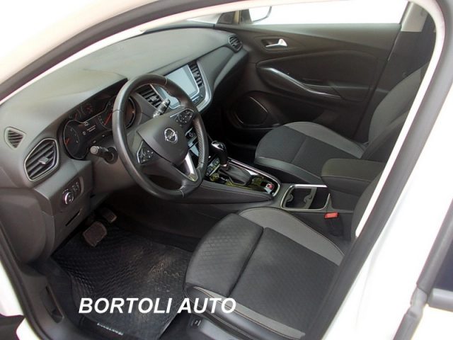 OPEL Grandland X usata, con Cerchi in lega