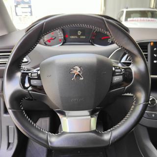 PEUGEOT 308 usata, con Bluetooth