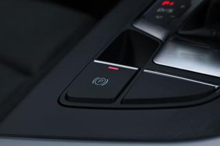 AUDI A4 usata, con Autoradio digitale