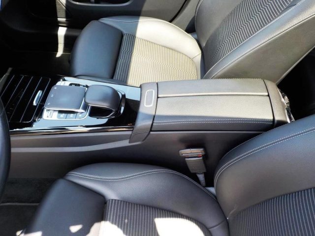 MERCEDES-BENZ CLA 180 usata, con Android Auto