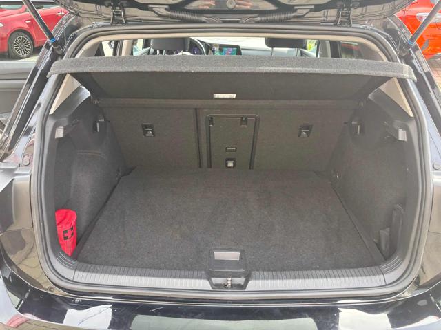 VOLKSWAGEN Golf usata, con Alzacristalli elettrici