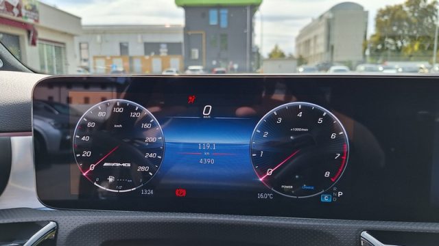 MERCEDES-BENZ A 35 AMG usata, con Fari LED