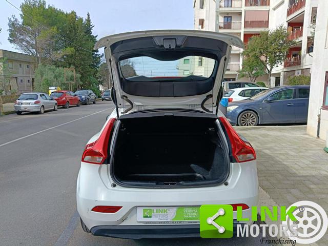 VOLVO V40 usata 37