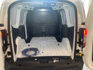 FORD Transit Courier usata, con Chiusura centralizzata